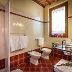 Podere Casalino ファームステイ レッジェッロ