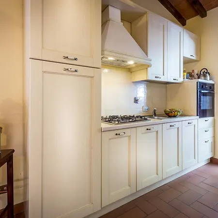 مزرعة للإقامة Podere Casalino ريغلو